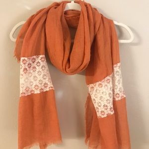Burnt orange scarf with fringe and lace detail